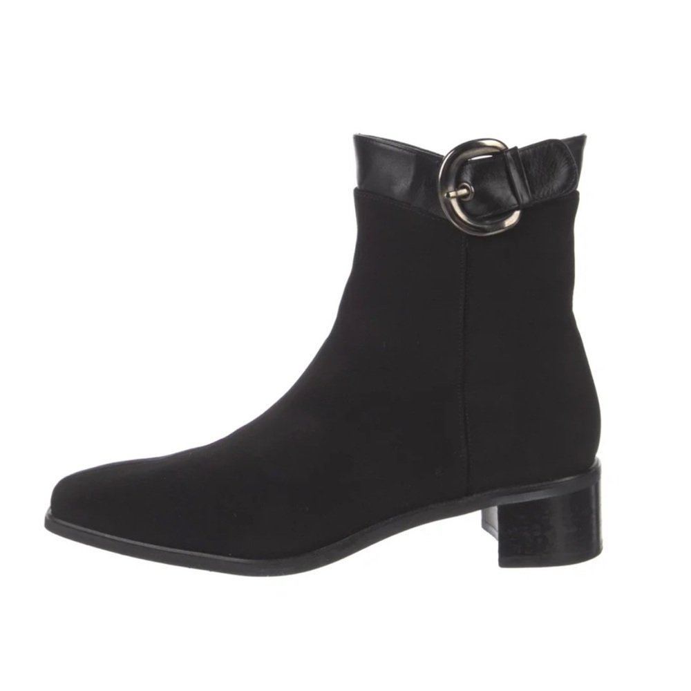 Stuart Weitzman Black Ankle Booties Size 8.5